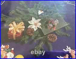 1993 Bucilla 83019 43 Felt Christmas Tree Skirt Merry Christmas Santa Sealed