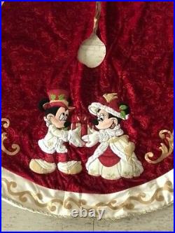 2010 Disney Parks Mickey Victorian Christmas Tree Skirt