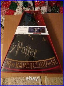 2020 Harry Potter Hogwarts Castle Hagrid Hallmark Magic Christmas Tree Skirt