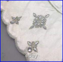 3pc Kim Seybert White Silver 62 Christmas Tree Skirt 2 Stocking Set Bead Luxury