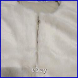 Balsam Hill Ivory Faux Fur Tree Skirt 72 Snap Closure (-NewithOPEN -)