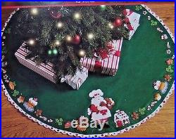 Bucilla Discontinued Santa's Sweet Shop Felt Christmas Tree Skirt Kit OOP RARE