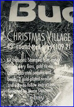 Bucilla New Felt Appliqué 83980 Christmas Village 43 Round Tree Skirt Kit