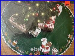 Bucilla SANTA'S SWEET SHOP Gingerbread Felt Christmas Tree Skirt Kit 86188 NEW