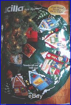 Bucilla Santa CHRISTMAS VILLAGE Felt Tree Skirt Kit Sterilized CHURCH CHILDREN