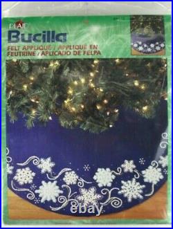 Bucilla Shimmer Snowflakes Felt Applique Christmas Tree Skirt Kit 84435 Holiday