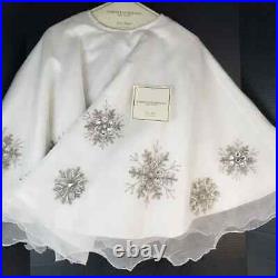 Christian Siriano 52 Embroidered Snowflakes Tree Skirt