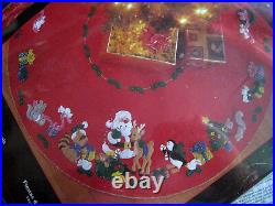 Christmas BUCILLA Felt Applique Craft TREE SKIRT Kit, WOODLAND HOLIDAYS, 84961,42