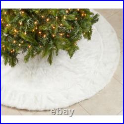 Christmas Tree Skirt With Faux Fur Design
