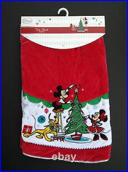DISNEY Store CHRISTMAS QUILTED TREE SKIRT MICKEY MINNIE PLUTO Red White NEW
