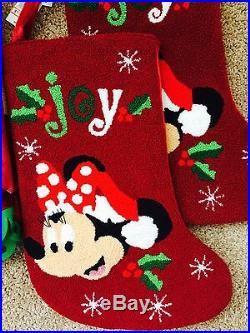 Disney Mickey And Minnie Christmas Tree Skirt with 4 Stockings Park Exc 2016 NWT