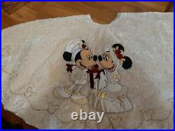 Disney Parks Mickey Minnie Mouse Victorian Tapestry Christmas Holiday Tree Skirt