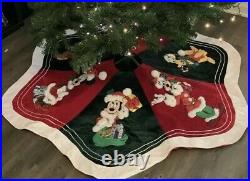 DisneyParks Mickey Mouse And Friends Christmas Tree Skirt Large 50 Vintage RARE