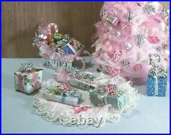 Dollhouse Miniature Shabby Cottage Chic CHRISTMAS TREE w Skirt + Presents 7 Pc
