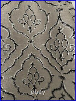 Elegant Luxurious Christmas Tree Skirt Gray Grey Silver Black Damask 54d