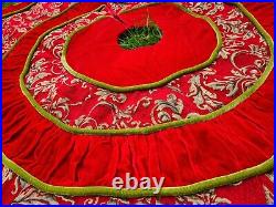 FRONTGATE Holiday Collection Classic Traditional Christmas Tree Skirt 68 Silk
