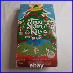 Lee Wards Christmas TREE SKIRT Kit 12 Days Of Christmas Vintage Kings 60 NOS
