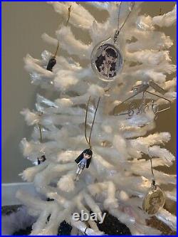 MGA Bratz Mini White Christmas Tree & Extra Ornaments Set With Skirt Box Rare