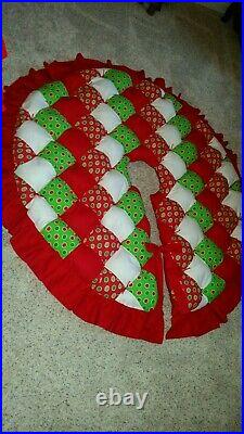 New Handmade Quilted Style Christmas Tree Skirt