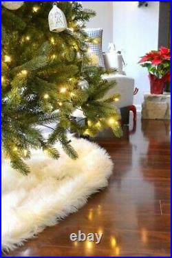 Off White Faux Fur Christmas Tree Skirt 48