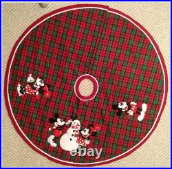 RARE NOS DisneyParks Mickey Minnie Mouse Snowman Christmas Tree Skirt Large 50