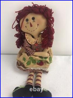Raggedy Ann/Andy Christmas Tree Decorations. Tree Skirt, Top & 31 Ornaments