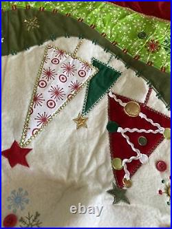 Rare Disney store LG embroidery mickey minnie pluto christmas tree skirt