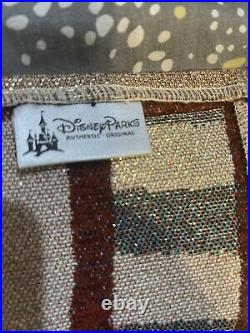 Rare Tapestry Disney Parks Mickey & Minnie Mouse Victorian Christmas tree skirt
