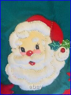 STUNNING Rare Finished Bucilla Santa JOLLY FACES Christmas Tree Skirt VINTAGE