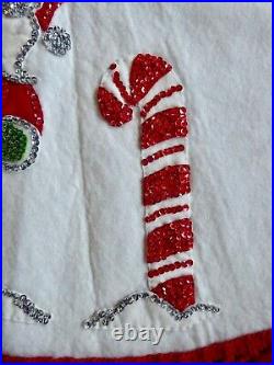 VTG Handmade Christmas Tree Skirt Felt 3D Appliqué Sequins Beads Santa Toys Poms