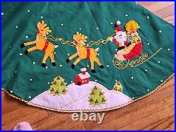 Vintage Bucilla Here Comes Santa Christmas Sequin & Felt Tree Skirt COMPL 46