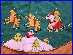 Vintage Bucilla Here Comes Santa Christmas Sequin & Felt Tree Skirt COMPL 46