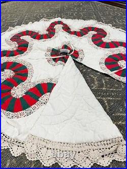 Vintage Christmas Tree Skirt Quilted & Crocheted Trim Handmade Ivory Cottage 45