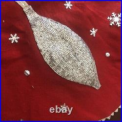 Vintage christmas tree skirt silver sequins red felt Ornaments