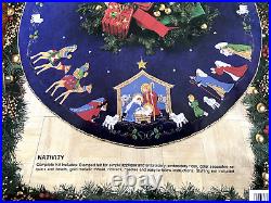 Vtg Christmas Bucilla Felt Applique Tree Skirt Kit Nativity 82720 Blue Felt 43